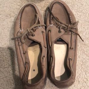 Sperry too-siders